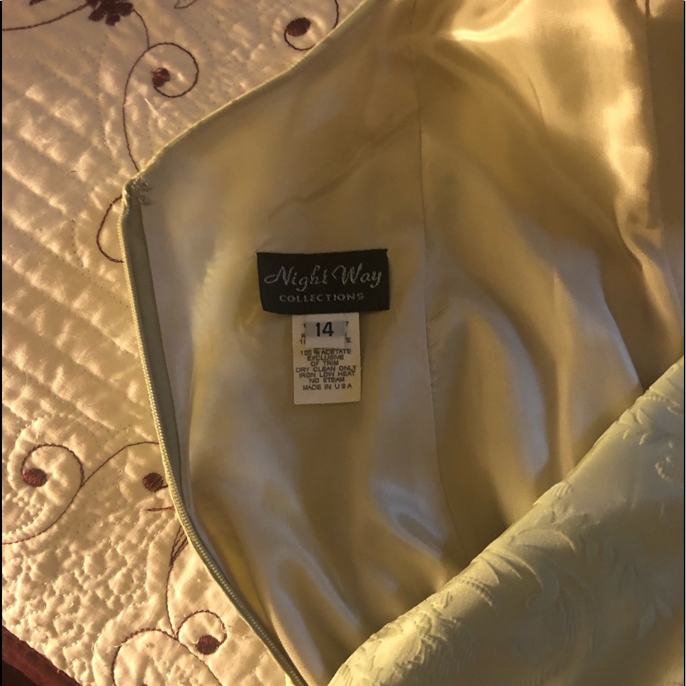 Formal Gown - Picture 4 of 4